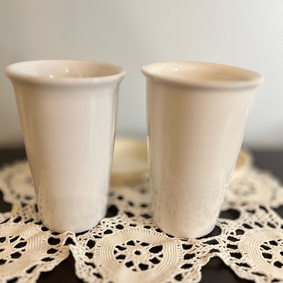 Brand New Rum Chata Porcelain Tumblers with Silicone Lids  16 Ounces White/Gray - Picture 2 of 6